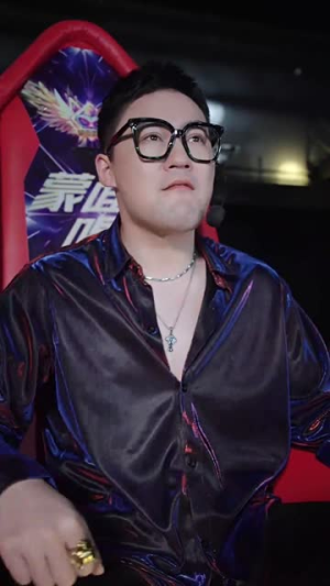 隐退十年，开口唱歌轰动全国（82集）免费短剧合集