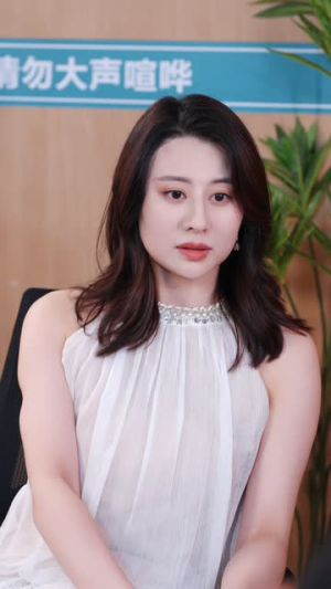 女扮男装后我掰弯了闪婚总裁（80集）热门短剧免费看