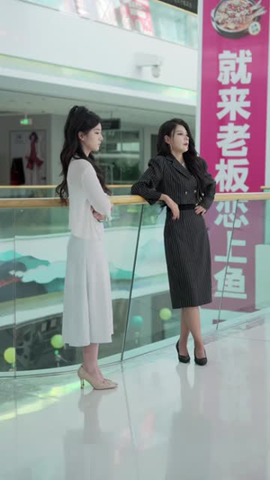 脱掉外卖服后势利女友哭着求原谅（64集）短剧精彩推荐