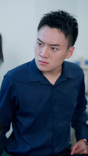 千金小姐她不装穷了（80集）越看越好看短剧