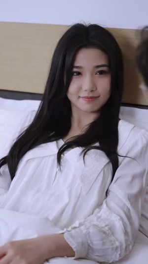 离婚后我爆红了（90集）热播短剧排行榜