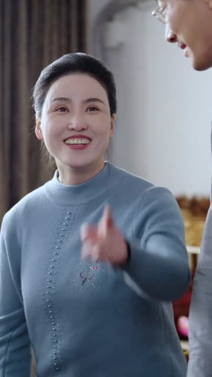 租女老板回家过年（52集）这部短剧太好看