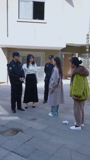 我的对门是前夫（45集）免费短剧看不停