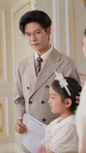 萌宝重生穿越时空救娘亲 (94集)  萌宝重生穿越时空救娘亲 (94集) 短剧更新抢先看