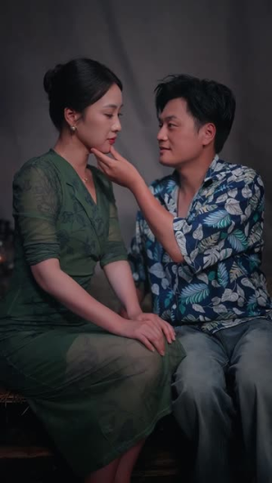 我的荒岛生活不太对劲（80集）火爆短剧推荐