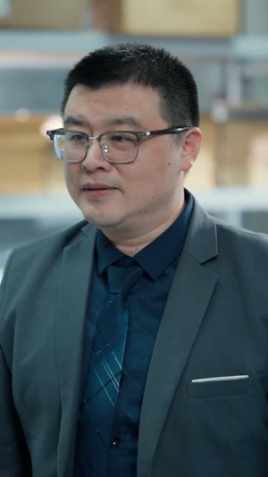 提升员工工资，你说我扰乱市场（94集）精彩短剧天天看