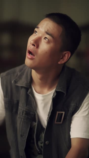 邪物典当铺:五行邪物录(63集) 邪物典当铺:五行邪物录(63集)短剧推荐更新中