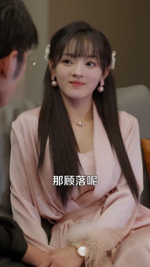 顶流她疯且迷人(78集) 顶流她疯且迷人(78集)西瓜短剧免费看