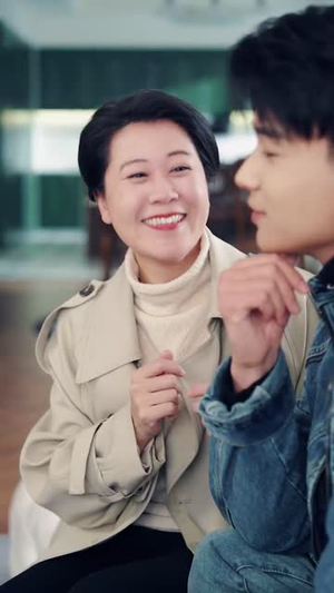 相亲遇警花，破案爽到飞起（80集）男频短剧推荐