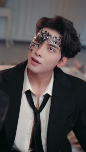 女将军挥挥拳,豪门老公乖成犬(80集) 女将军挥挥拳,豪门老公乖成犬(80集)第三季