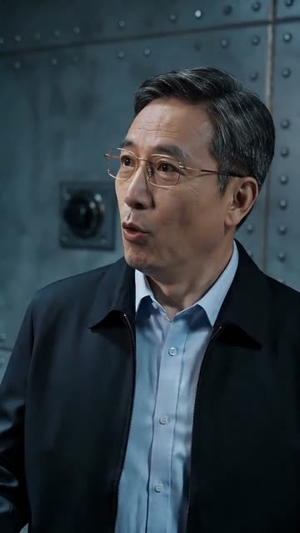 绝境末日：我靠回档爆锤外星人（63集）短剧