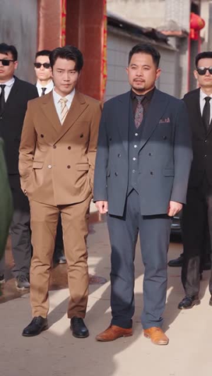 我家一亩三分地谁也别想动(59集) 我家一亩三分地谁也别想动(59集)火爆短剧热播中