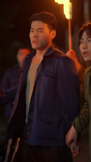 东北年代:这辈子谁也别想欺负我妻女(80集) 东北年代:这辈子谁也别想欺负我妻女(80集)精彩连连免费看