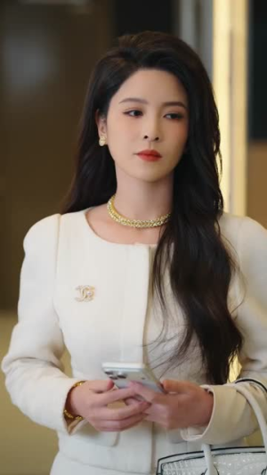 邻居请自重,私桩不外借(45集) 邻居请自重,私桩不外借(45集)女频短剧推荐