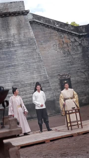在下卖艺不卖身,王妃别加钱了(68集) 在下卖艺不卖身,王妃别加钱了(68集)第一季