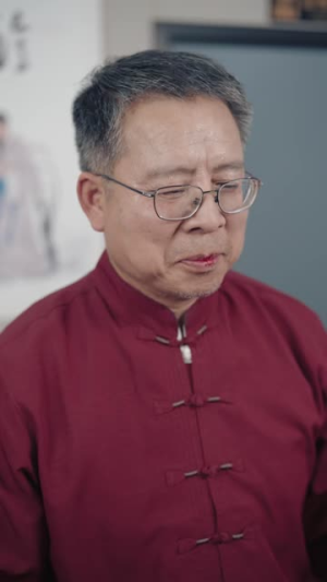 都市修真,从挽回妻女开始(80集) 都市修真,从挽回妻女开始(80集)流畅播放免费看