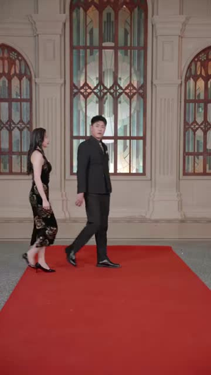 进城当天,农村土娃有了透视眼(90集) 进城当天,农村土娃有了透视眼(90集)看到大结局