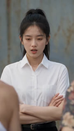 穿书还做恋爱脑,不如赚大钱第二季(87集) 穿书还做恋爱脑,不如赚大钱第二季(87集)爱短剧爱追剧