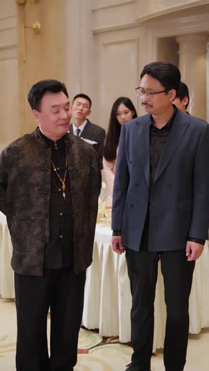 万万没想到:家里的保姆竟是古代丫鬟出身(72 集) 万万没想到:家里的保姆竟是古代丫鬟出身(72 集)最火的短剧