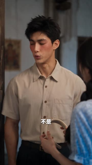 人人嫌猎户粗野唯有我听见他真心(149集) 人人嫌猎户粗野唯有我听见他真心(149集)常回家看看短剧