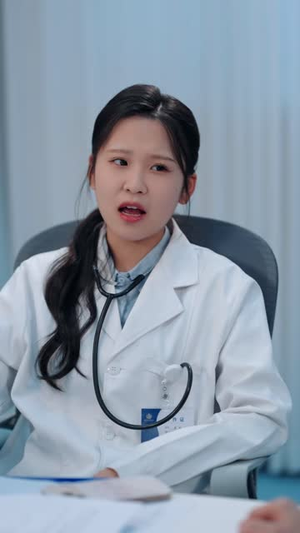 我的婆婆傻白甜,护起我来翻了天(57 集) 我的婆婆傻白甜,护起我来翻了天(57 集)古装短剧热播