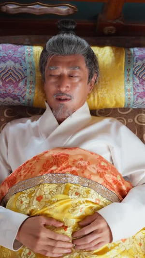 逍遥小王爷(83 集) 逍遥小王爷(83 集)最火爆短剧