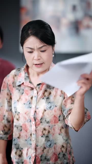 婆婆要抢我公司,我凭SOP称霸行业(62 集) 婆婆要抢我公司,我凭SOP称霸行业(62 集)最新热剧免费看